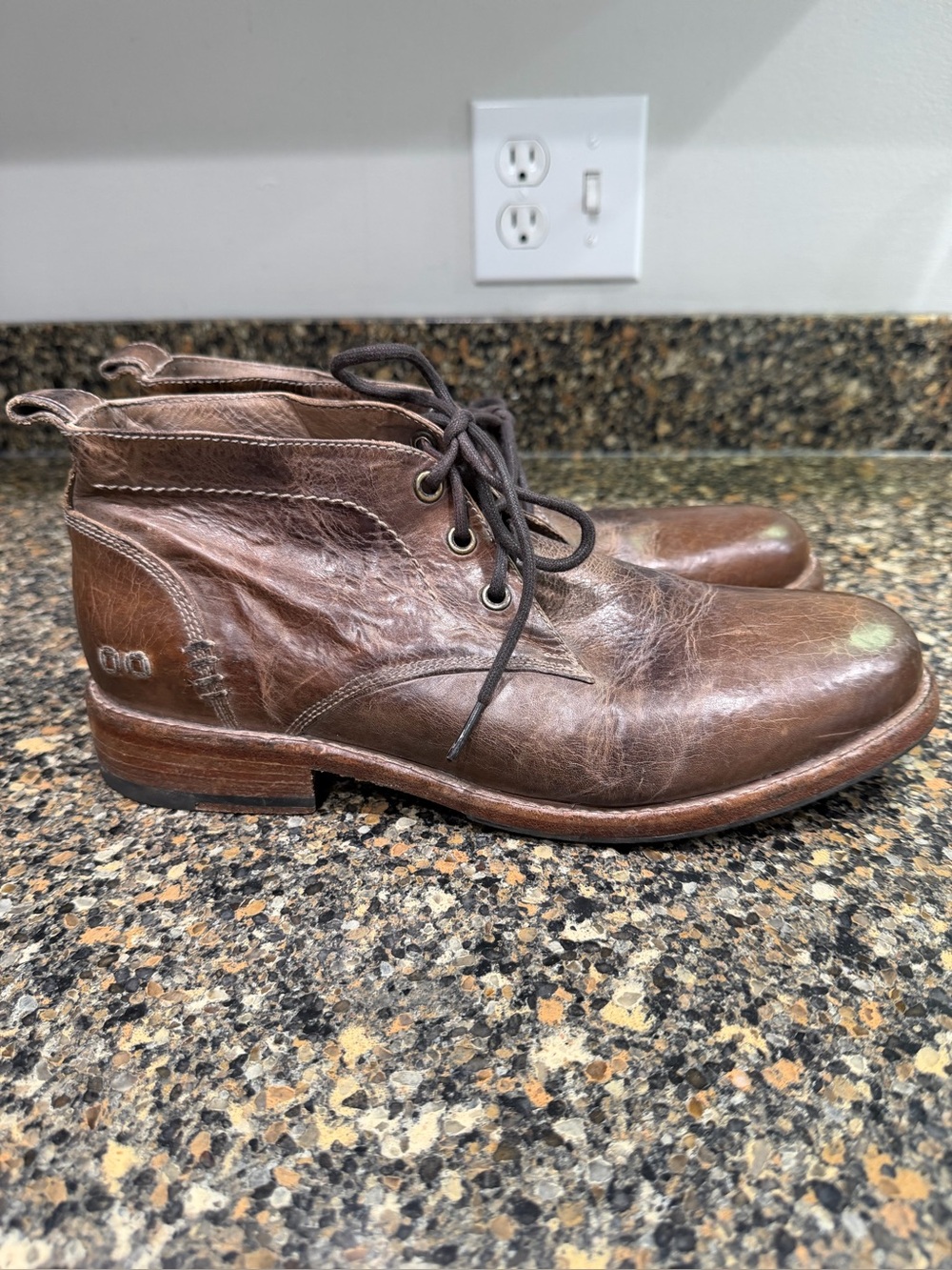 Men's Brown Leather Lace-Up Boots bed Stu 8